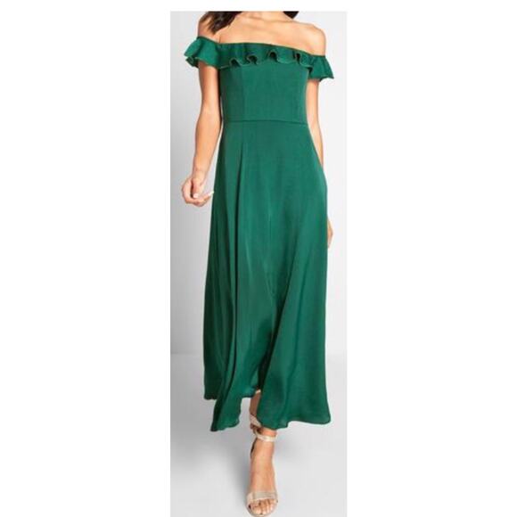 Modcloth Dresses & Skirts - Modcloth Ruffled and Radiant Off-the-Shoulder Dress New With Tags Size S green